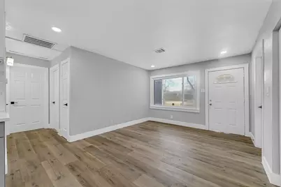 7609 Saint Lo Road, Houston, TX 77033 - Photo 5