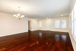 114 Tarpon Ave, Galveston, TX 77550 - Photo 9