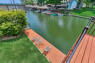 738 Lake View Dr, Montgomery, TX 77356 - Photo 37