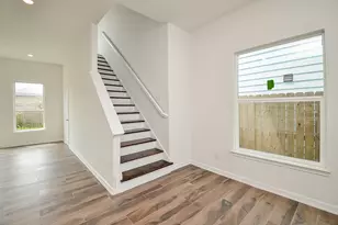 8630 Scott St, Houston, TX 77051 - Photo 15