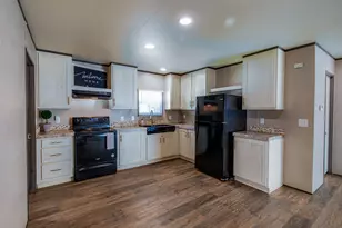 271 St Thomas Dr, Point Blank, TX 77364 - Photo 3