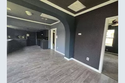 2119 Carolina Street, Baytown, TX 77520 - Photo 5