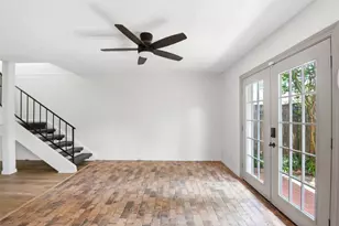2275 Triway Ln, Houston, TX 77043 - Photo 15