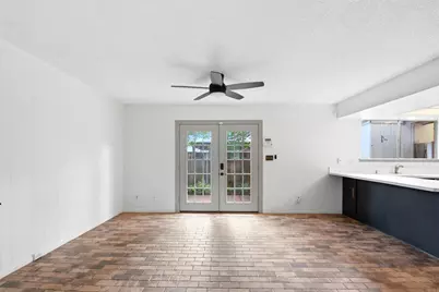 2275 Triway Lane #275, Houston, TX 77043 - Photo 13
