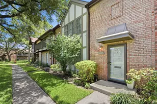 2275 Triway Ln, Houston, TX 77043 - Photo 3