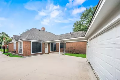 4214 Meadow Forest Lane, Kingwood, TX 77345 - Photo 23