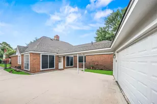 4214 Meadow Forest Ln, Kingwood, TX 77345 - Photo 23