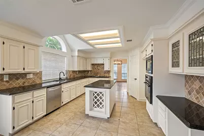 4214 Meadow Forest Lane, Kingwood, TX 77345 - Photo 11