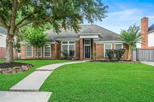 4214 Meadow Forest Ln, Kingwood, TX 77345 - Photo 1