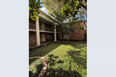 2201 Fountain View Drive #20, Houston, TX 77057 - Photo 5
