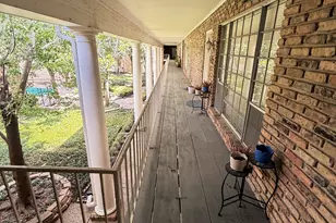 2201 Fountain View Dr, Houston, TX 77057 - Photo 7