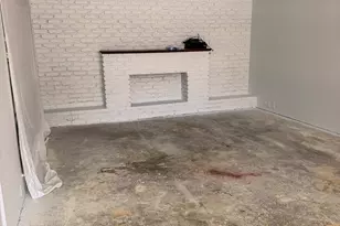 2201 Fountain View Dr, Houston, TX 77057 - Photo 9