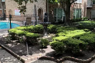 2201 Fountain View Dr, Houston, TX 77057 - Photo 3