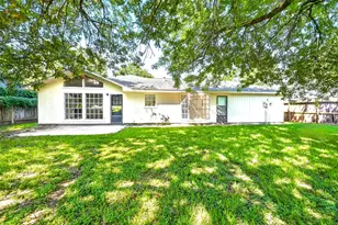 15207 Pleasant Valley Rd, Houston, TX 77062 - Photo 37