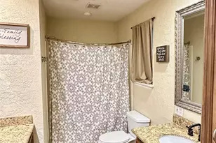706 Leicester Ln, Houston, TX 77034 - Photo 17