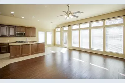 2910 Fair Chase Dr, Katy, TX 77494 - Photo 9