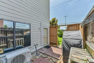 3501 Link Valley Dr., Houston, TX 77025 - Photo 35