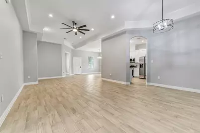 1518 Oleander Drive, La Marque, TX 77568 - Photo 5