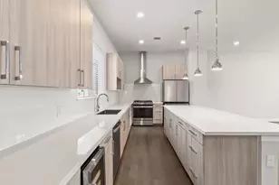 1509 Elgin St, Houston, TX 77004 - Photo 9