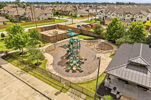 15647 Roscobie Park Dr, Humble, TX 77346 - Photo 43