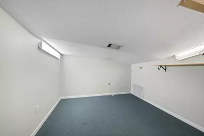 19962 Lowe, New Caney, TX 77357 - Photo 15