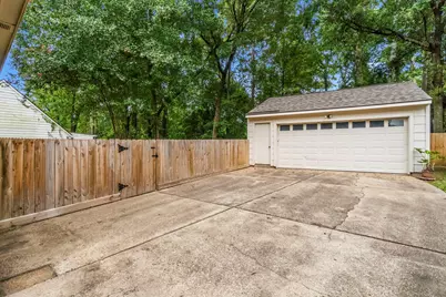 3210 Village Park Drive, Houston, TX 77339 - Photo 41
