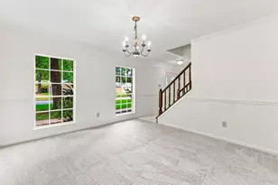3210 Village Park Dr, Houston, TX 77339 - Photo 9