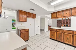 3210 Village Park Dr, Houston, TX 77339 - Photo 17