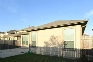 12051 Main Oak St, Houston, TX 77038 - Photo 19