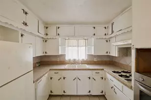 203 Paul Knox St, Huntsville, TX 77320 - Photo 21