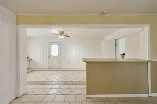 203 Paul Knox St, Huntsville, TX 77320 - Photo 23