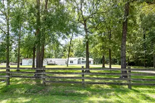 400 Coway Rd, Livingston, TX 77532 - Photo 3