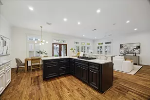 401 W 21 St St, Houston, TX 77008 - Photo 43