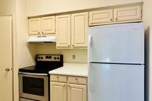 2475 Underwood St, Houston, TX 77030 - Photo 7