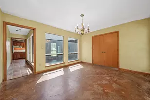 3022 Grace Ln, Highlands, TX 77562 - Photo 17