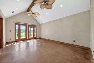 3022 Grace Ln, Highlands, TX 77562 - Photo 19