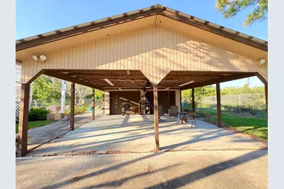 182 Smith Road, Palacios, TX 77465 - Photo 3