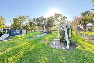 182 Smith Rd, Palacios, TX 77465 - Photo 19