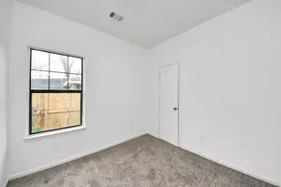 8115 Marcy Dr A/B Dr, Houston, TX 77033 - Photo 11