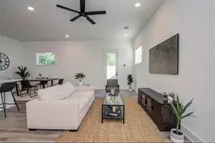778 W Tidwell Rd, Houston, TX 77091 - Photo 5