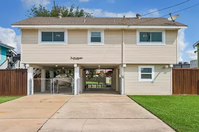 161 Barracuda Street, Hitchcock, TX 77563 - Photo 3
