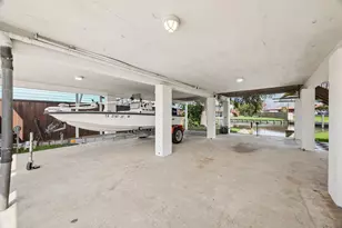 161 Barracuda St, Hitchcock, TX 77563 - Photo 19