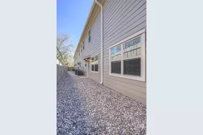 1419 Avenue N #2, Huntsville, TX 77340 - Photo 45