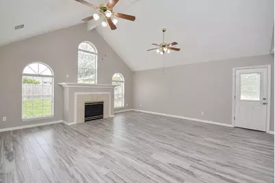 2214 Meadows Boulevard, League City, TX 77573 - Photo 7