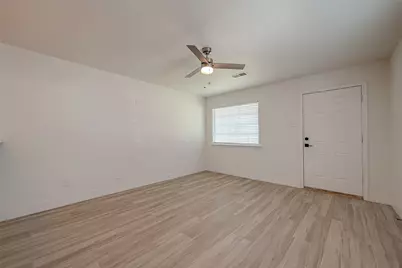 915 Adele Street, Houston, TX 77009 - Photo 5