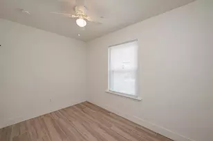 915 Adele St, Houston, TX 77009 - Photo 17
