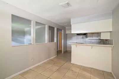 11151 Spottswood Drive, Houston, TX 77016 - Photo 11