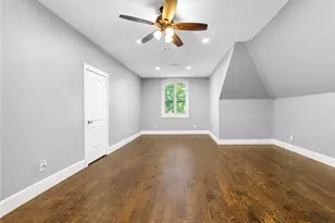 200 Creekside Ct, Sealy, TX 77474 - Photo 33