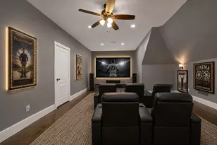 200 Creekside Ct, Sealy, TX 77474 - Photo 23