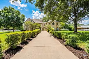 200 Creekside Ct, Sealy, TX 77474 - Photo 3
